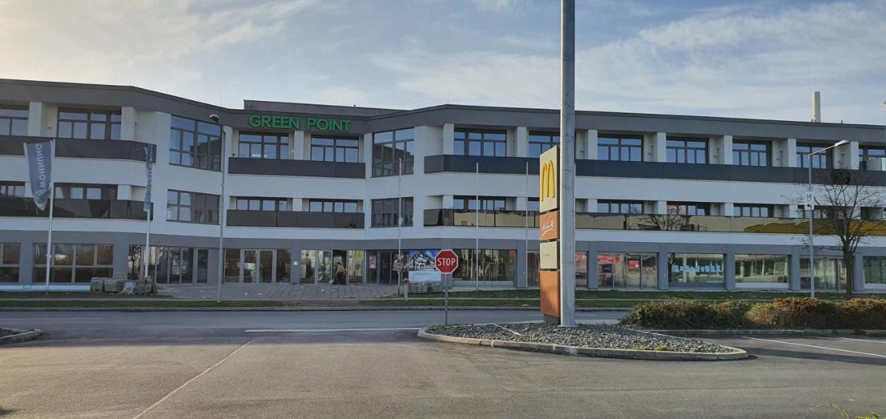 Apartament Greenpoint Wiener Neustadt Zewnętrze zdjęcie
